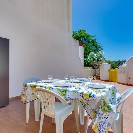 Side Villas - 1Bdr Retreat With Bbq & Patio Quarteira Bagian luar foto